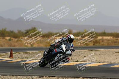 media/Apr-10-2022-SoCal Trackdays (Sun) [[f104b12566]]/Turn 15 (145pm)/